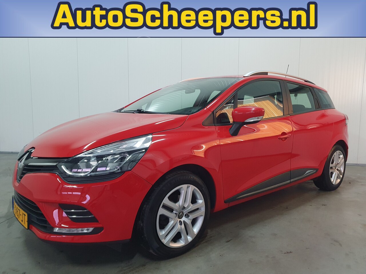 Renault Clio Estate - 0.9 TCe Zen NAVI/PDC/TRHAAK/CRUISE/AC - AutoWereld.nl