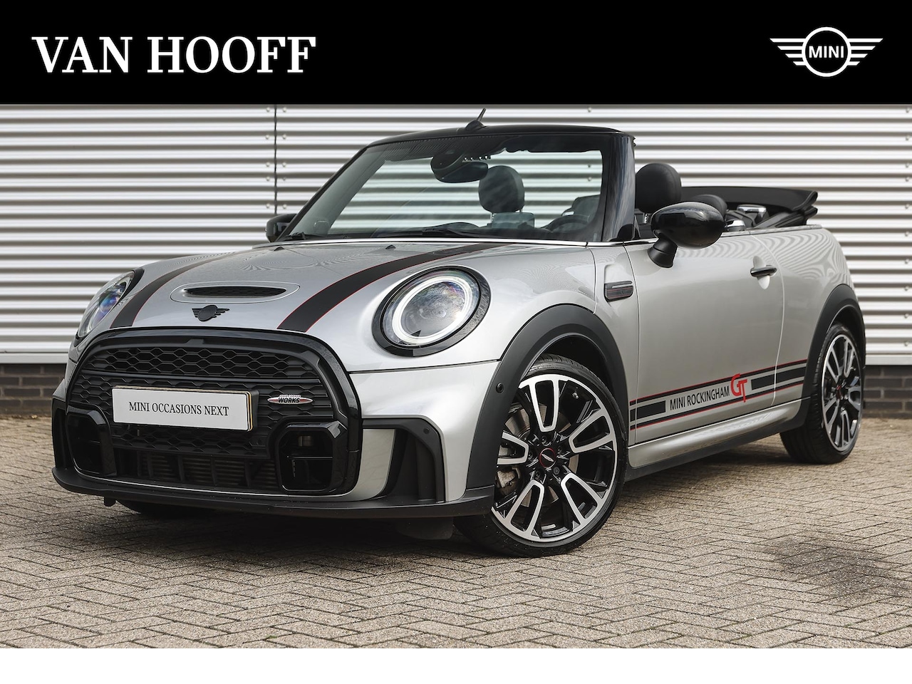 MINI Cabrio - Cooper S JCW Rockingham GT Automaat / Sportstoelen / Achteruitrijcamera / LED / Comfort Ac - AutoWereld.nl