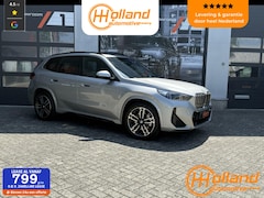 BMW X1 - sDrive20i M Pakket|Pano|LED|VOL