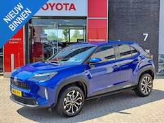 Toyota Yaris Cross - 1.5 Hybrid Dynamic 4-SEIZOENSBANDEN STUUR- STOEL- EN VOORRUITVERWARMING ELEK. SPIEGELS