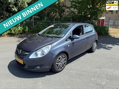 Opel Corsa - 1.4-16V Enjoy LEUKE AUTO ZO INGERUILD ZO WEG PRIJSJE