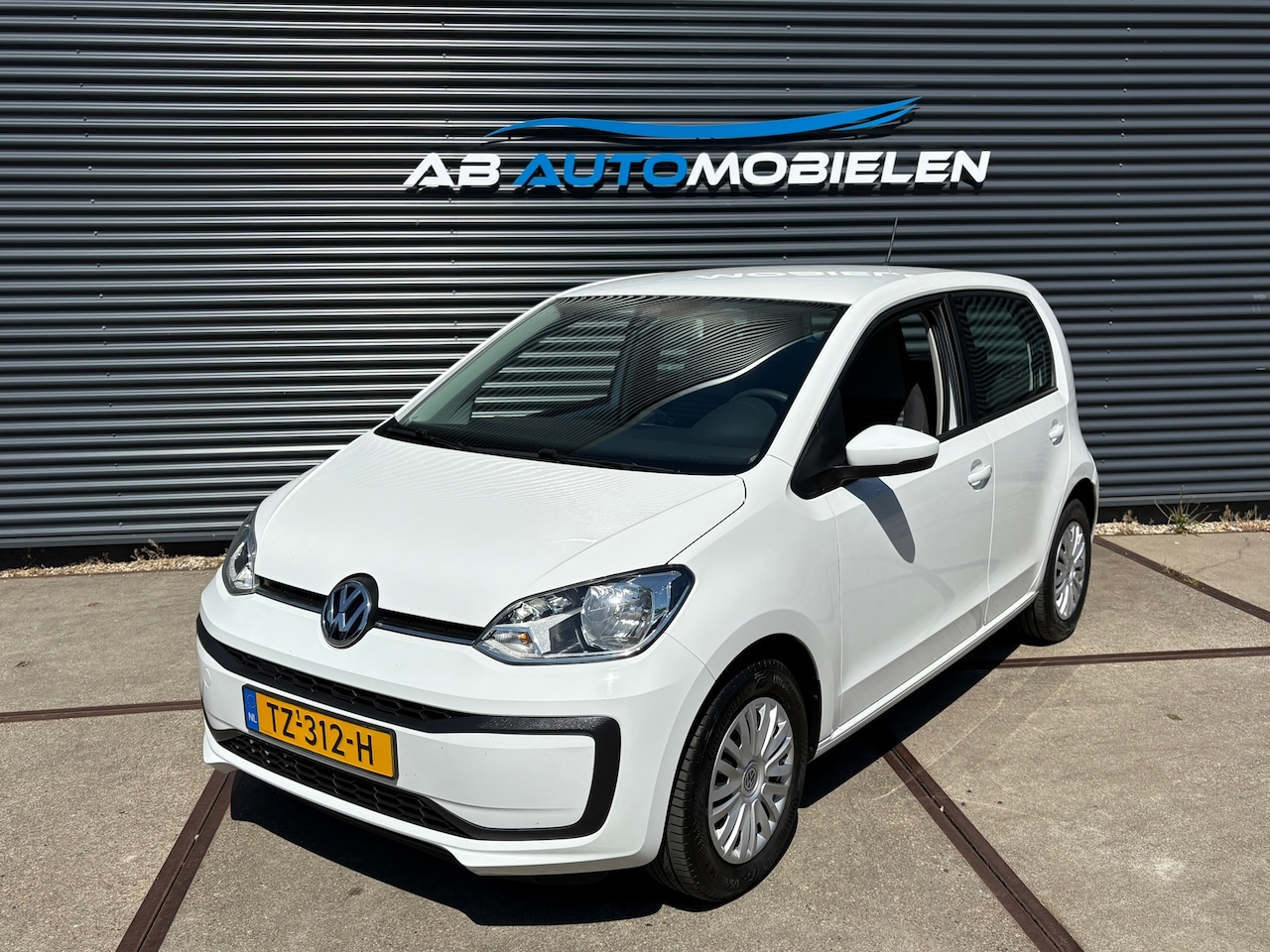 Volkswagen Up! - 1.0 BMT move up! 5 DEURS/ BLUETOOTH/ LED VERL - AutoWereld.nl