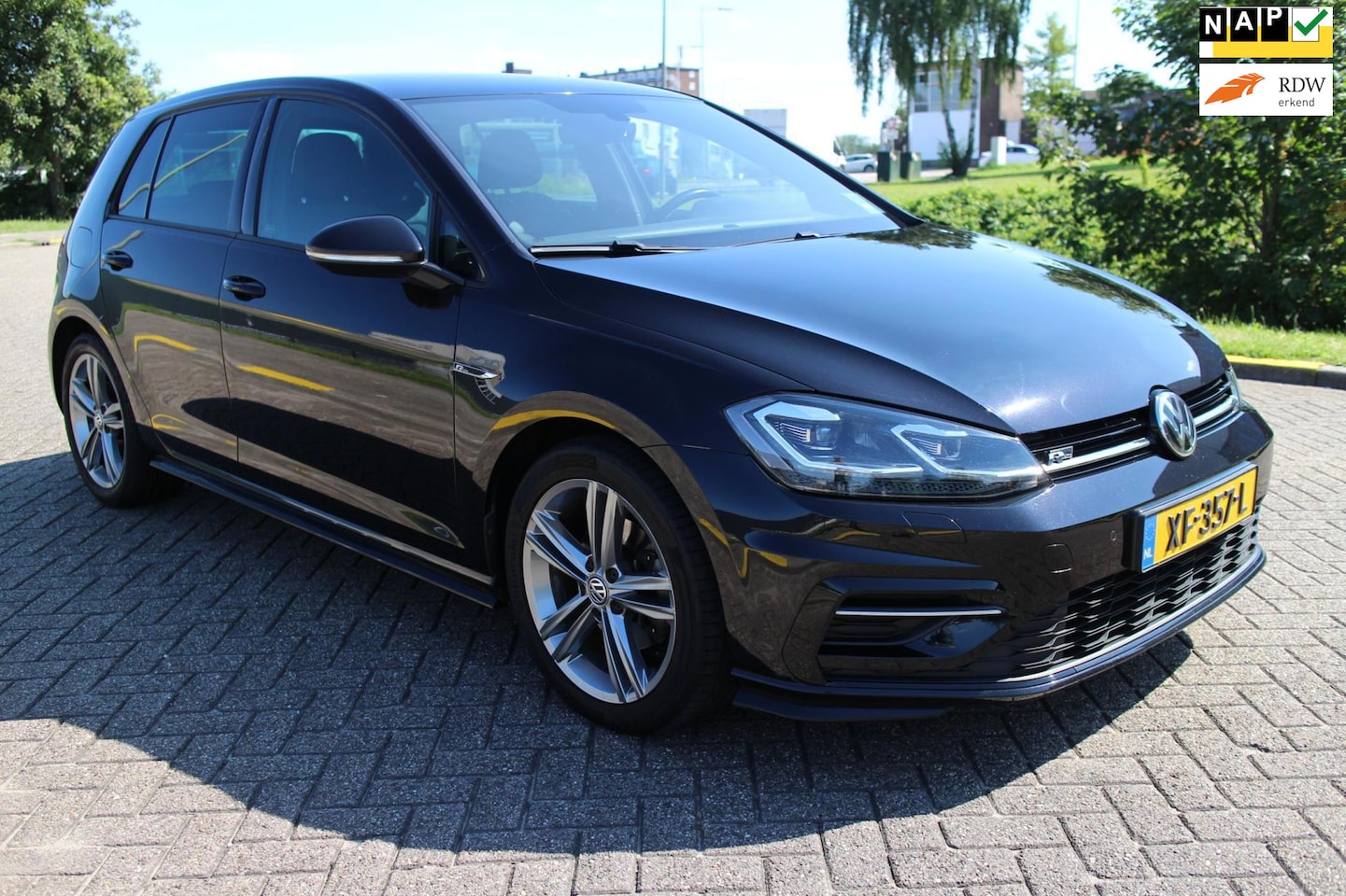 Volkswagen Golf - 1.5 TSI Highline Business R_LINE_HELE NETTE AUTO - AutoWereld.nl
