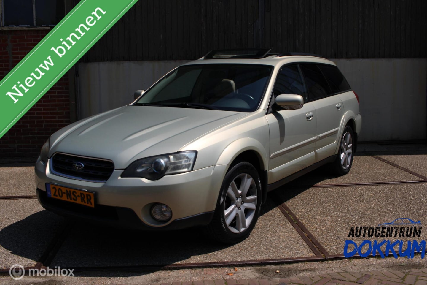 Subaru Legacy Touring Wagon - Outback 3.0R - AutoWereld.nl