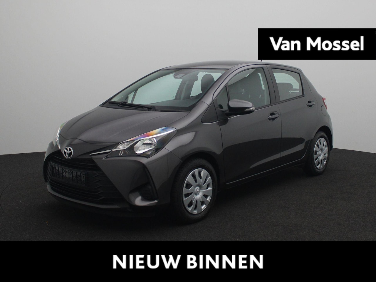 Toyota Yaris - 1.0 VVT-i Comfort Airco | Bluetooth | CPV | Elek. ramen - AutoWereld.nl