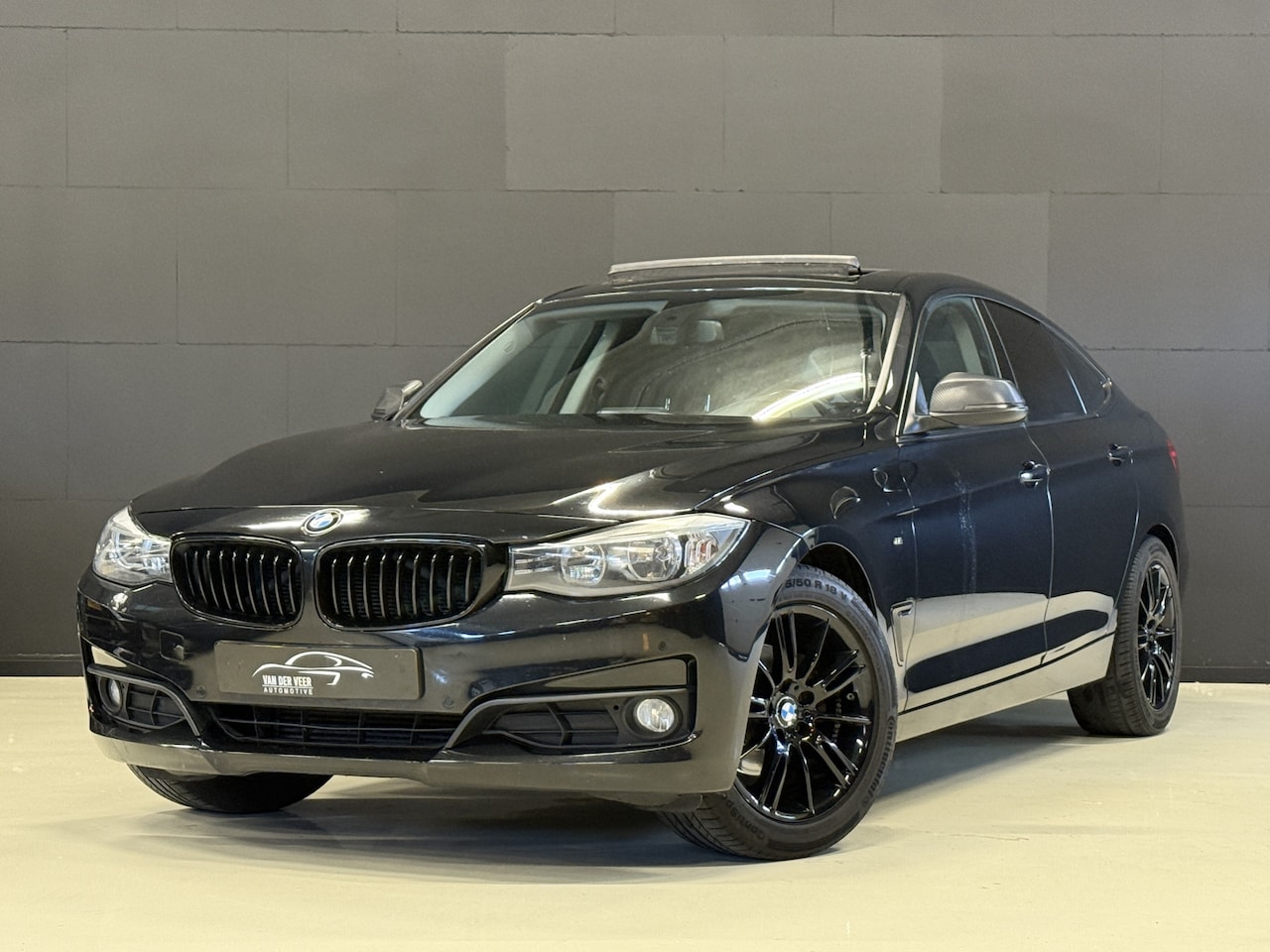 BMW 3-serie Gran Turismo - 320d High Executive 184PK Automaat | Panoramadak | Navi | Stoelverwarming | Clima | Cruise - AutoWereld.nl