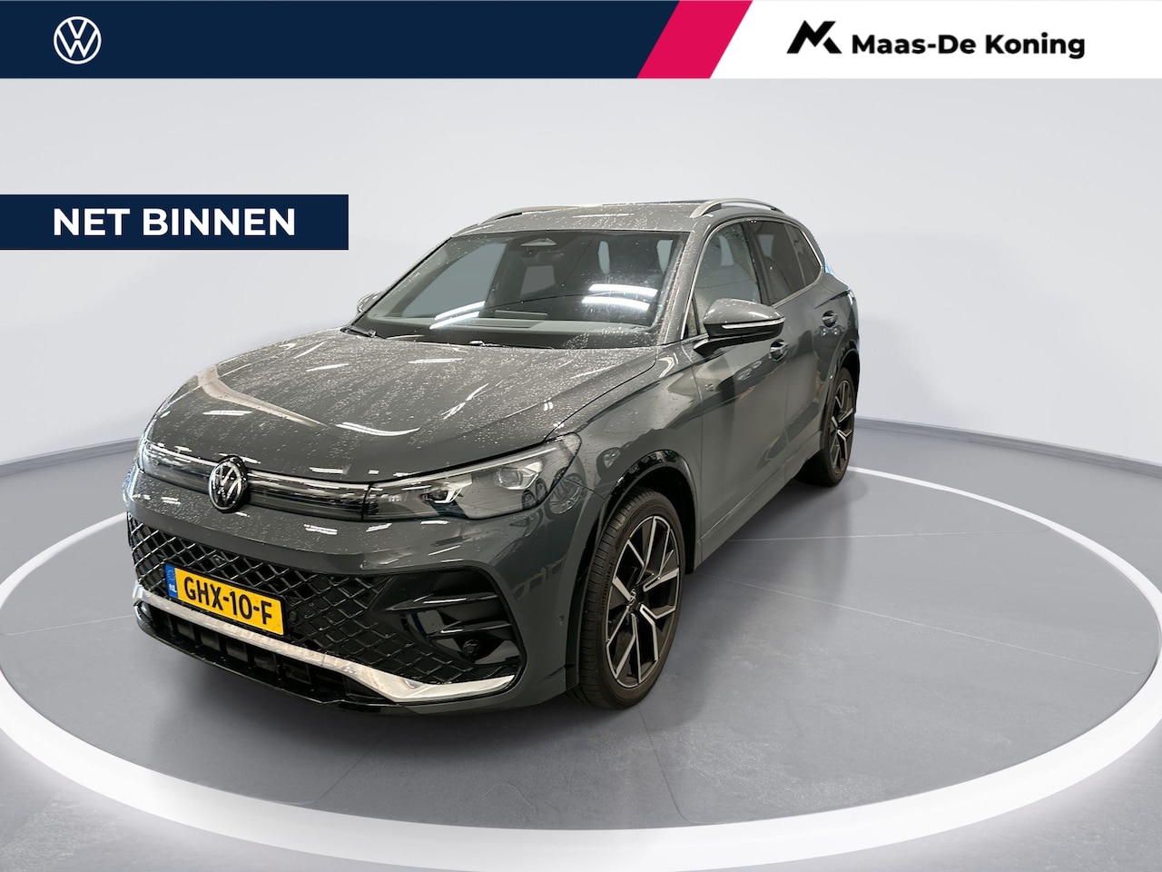 Volkswagen Tiguan - 1.5 eTsi 150pk DSG R-Line Business · Keyless · 360 Camera · Dodehoek Detectie · Massage · - AutoWereld.nl