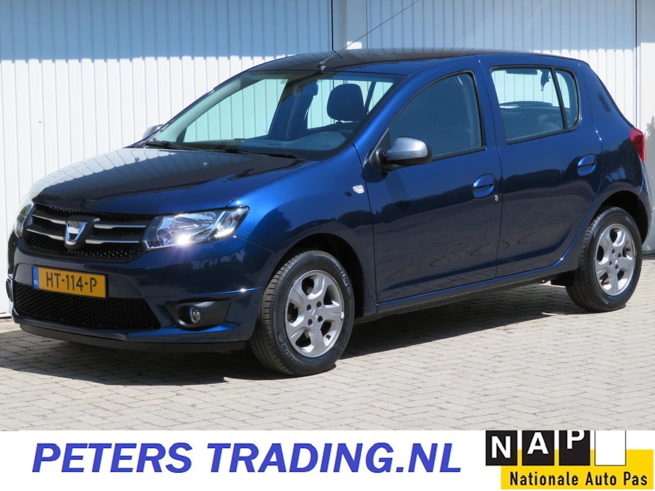Dacia Sandero - 0.9 TCe 10th Anniversary AIRCO-CRUISE-DEALER OH-1e EIGENAAR - AutoWereld.nl