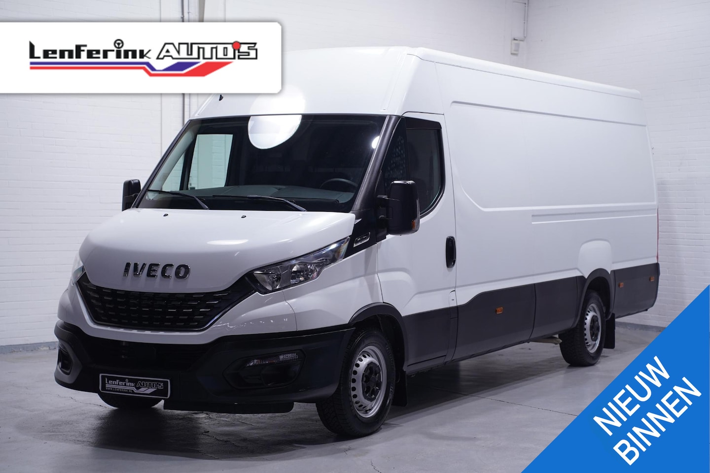 Iveco Daily - 35S16 160 pk Automaat L4H2 Airco ECC Audio DAB+, Laadruimte Pakket, Multistuur, 3-Zits - AutoWereld.nl