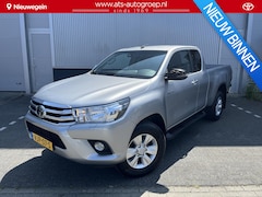 Toyota HiLux - 2.4 D-4D Xtra Cab Professional