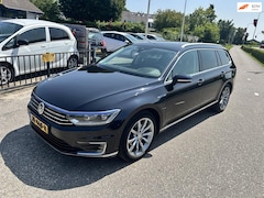 Volkswagen Passat Variant - 1.4 TSI GTE Highline Panorama NAVI LEDER LED NWE APK