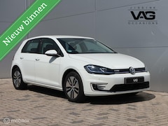 Volkswagen e-Golf - Leer LED PDC CarPlay Clima Navi