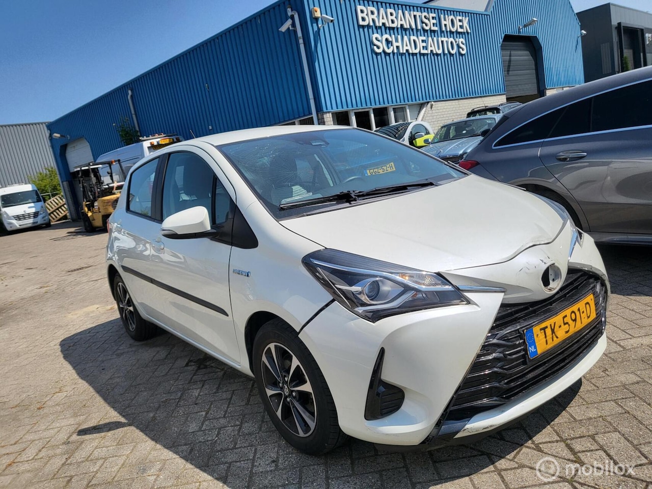 Toyota Yaris - 1.5 Hybrid Active 1.5 Hybrid Active - AutoWereld.nl