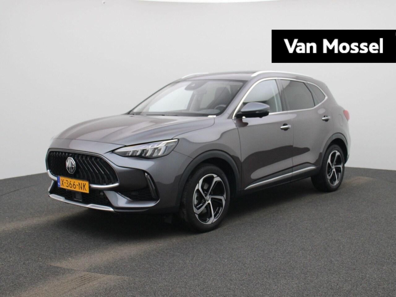 MG EHS - 1.5 T-GDI PHEV Luxury | Facelift | Leder | Panoramadak | Led Sfeerlicht | 360 Camera | Ada - AutoWereld.nl