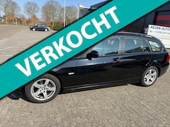 BMW 3-serie Touring - 318d Corporate Lease Business Line