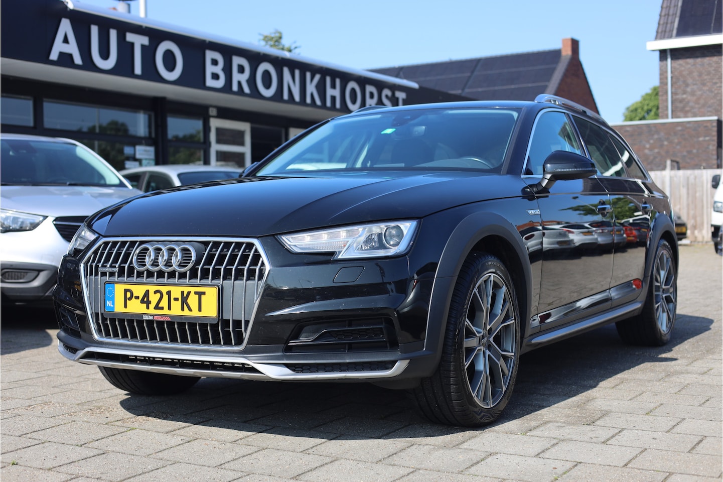 Audi A4 allroad quattro - 2.0 TDI QUATTRO | AUTOMAAT | LEDER | NAVI | TREKHAAK - AutoWereld.nl