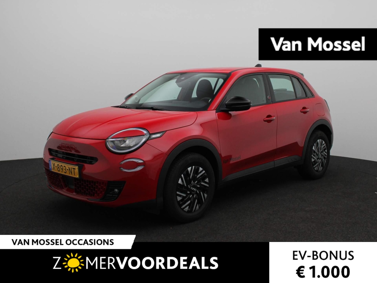Fiat 600e - RED 54 kWh | Android & Apple Carplay | Parkeersensoren | Regensensor | LED Koplampen | - AutoWereld.nl