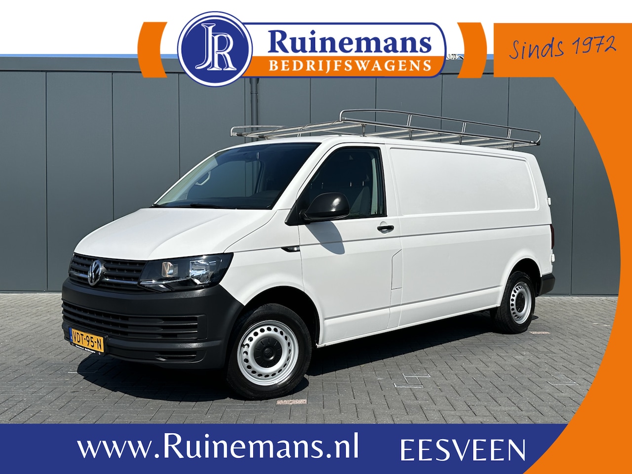 Volkswagen Transporter - 2.0 TDI 102 PK / L2H1 / 1e EIG. / 58.404 KM / IMPERIAAL / TREKHAAK / AIRCO / CRUISE CONTRO - AutoWereld.nl