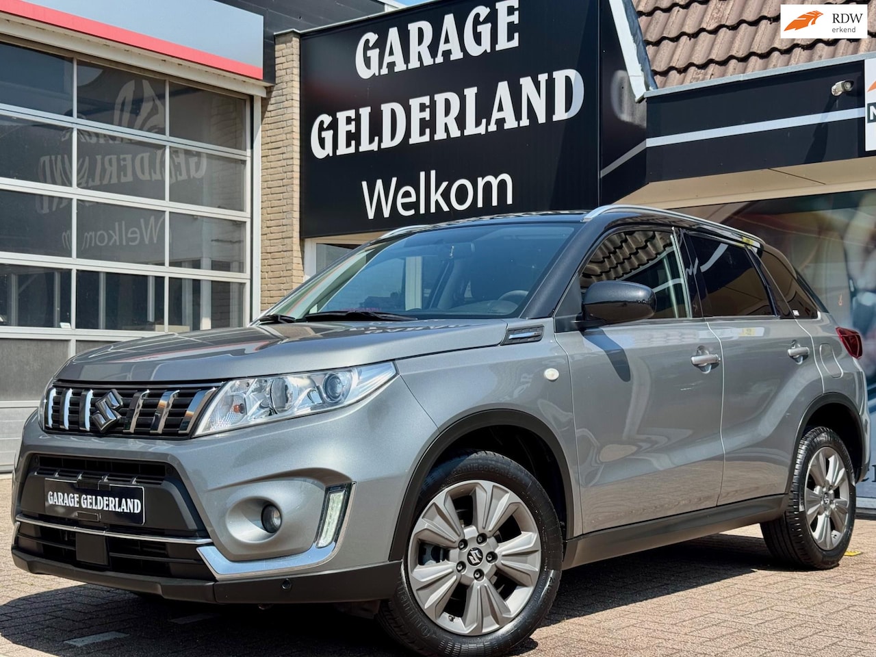 Suzuki Vitara - Navi | Camera | Cruise | Climate | Pdc | Isofix | Nieuwstaat | - AutoWereld.nl