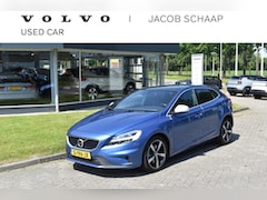 Volvo V40 - T3 150PK Polar+ Sport | H&K | Trekhaak | Panoramadak | Camera | Stoelverwarming