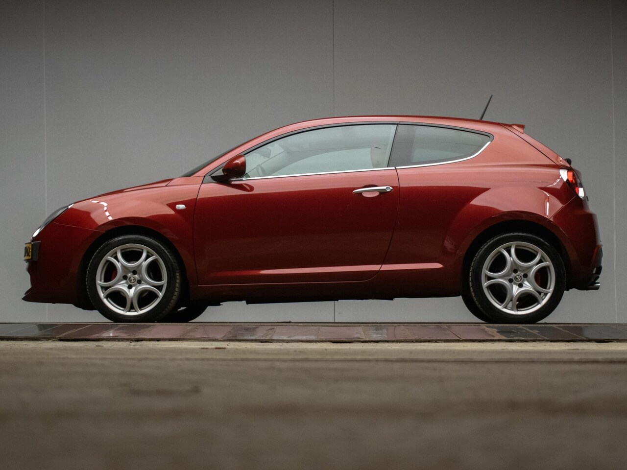 Alfa Romeo MiTo - 0.9 TwinAir Esclusivo Sport (NAVI,CRUISE,CLIMATE,BLUETOOTH,GETINT,LEDER,SPORTSTOELEN,LM VE - AutoWereld.nl