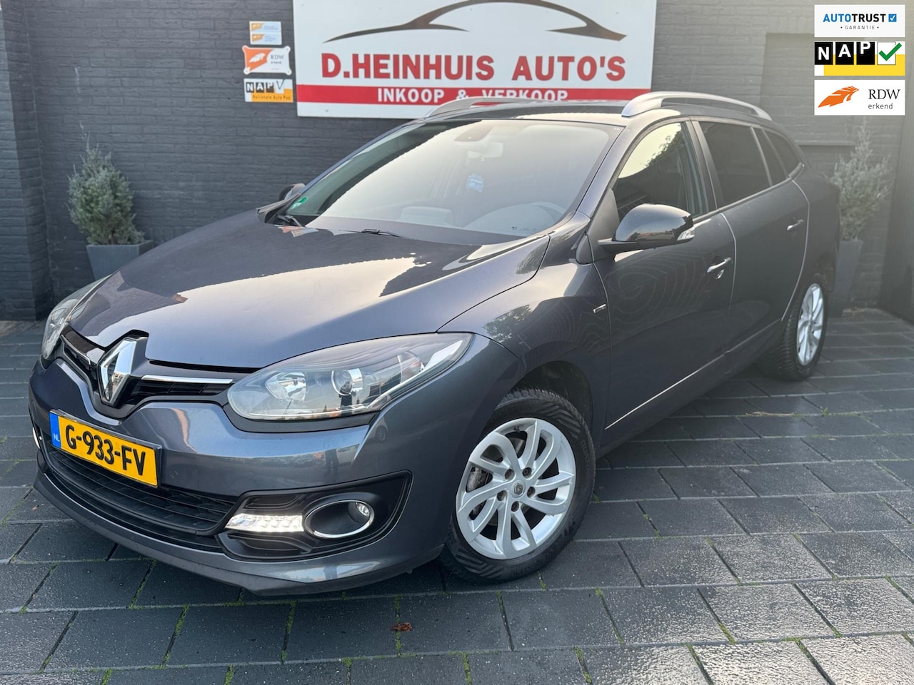 Renault Mégane Estate - 1.2 TCe Limited NAVI / KLIMA - AutoWereld.nl