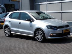 Volkswagen Polo - 1.0 Comfortline PDC/Airco/LM Velgen