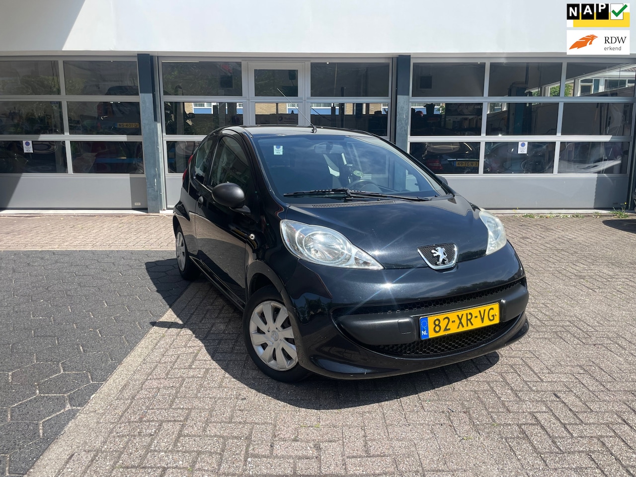 Peugeot 107 - 1.0-12V XR 1.0-12V XR - AutoWereld.nl