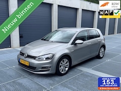Volkswagen Golf - 1.0 TSI Connected Series I Distributie VV I