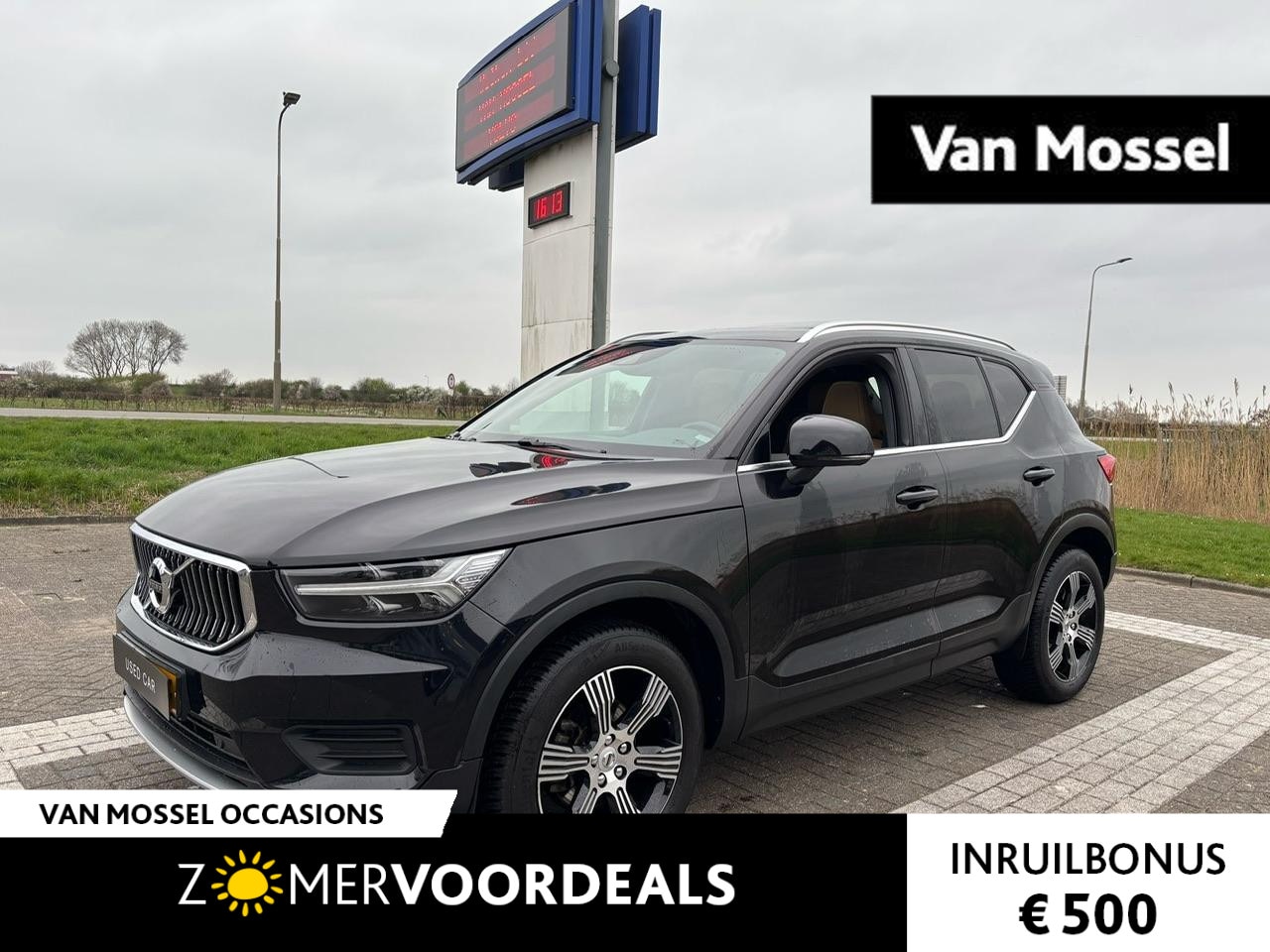 Volvo XC40 - 1.5 T3 Inscription | Schuif-/kanteldak | Leder | Stoelverwarming | Automaat - AutoWereld.nl