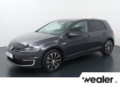 Volkswagen e-Golf - E-DITION | 136 PK | Apple CarPlay / Android Auto | Navigatiesysteem | LED verlichting |