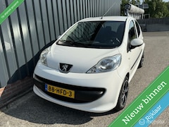 Peugeot 107 - 1.0-12V XS NAP/5DEURS/AIRCO/CENTRALE-VERGRENDELING