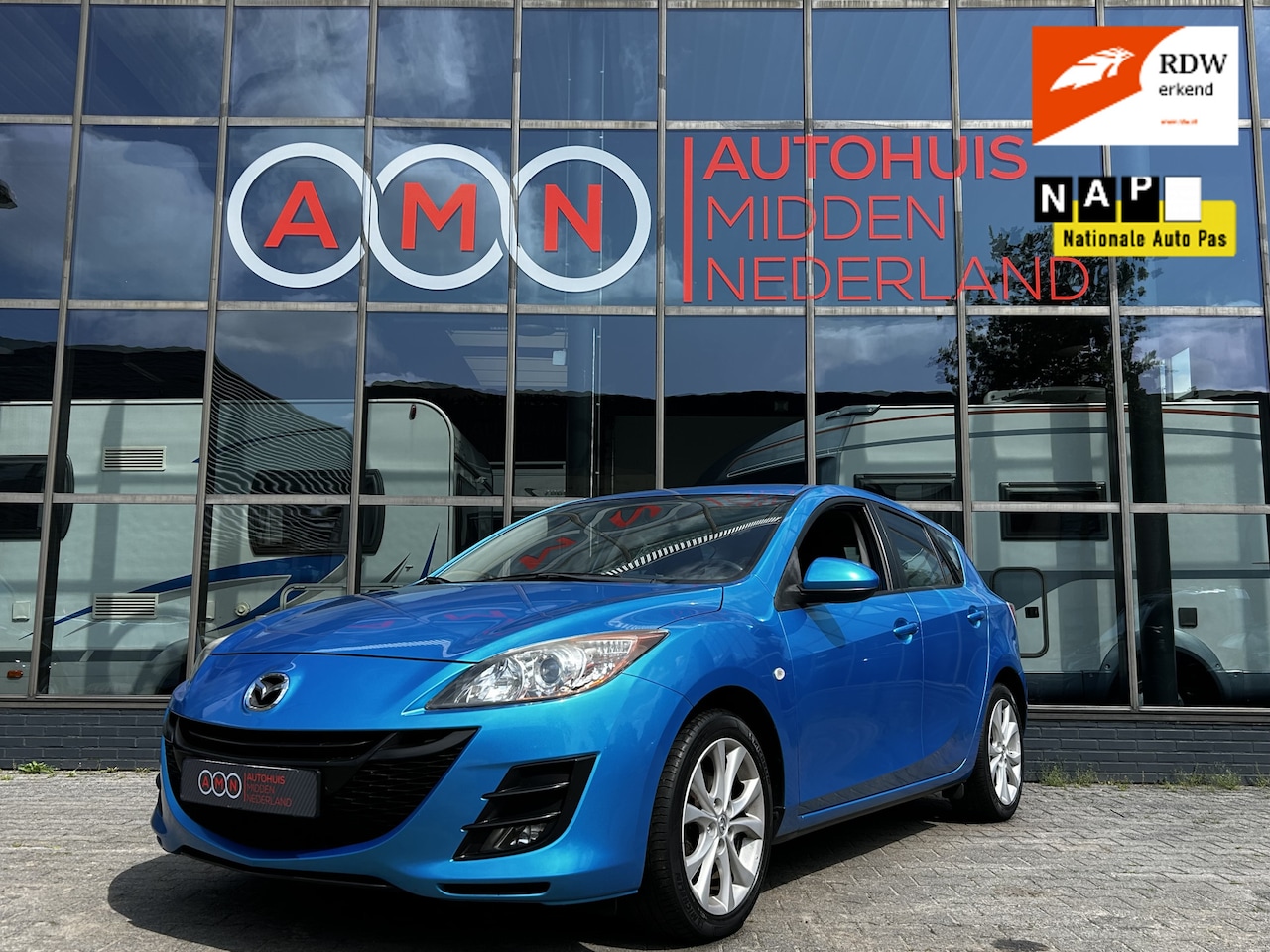 Mazda 3 - 1.6 TS Cruisectr,Navi,Stoelverwarming,PDCa,LMV17” - AutoWereld.nl