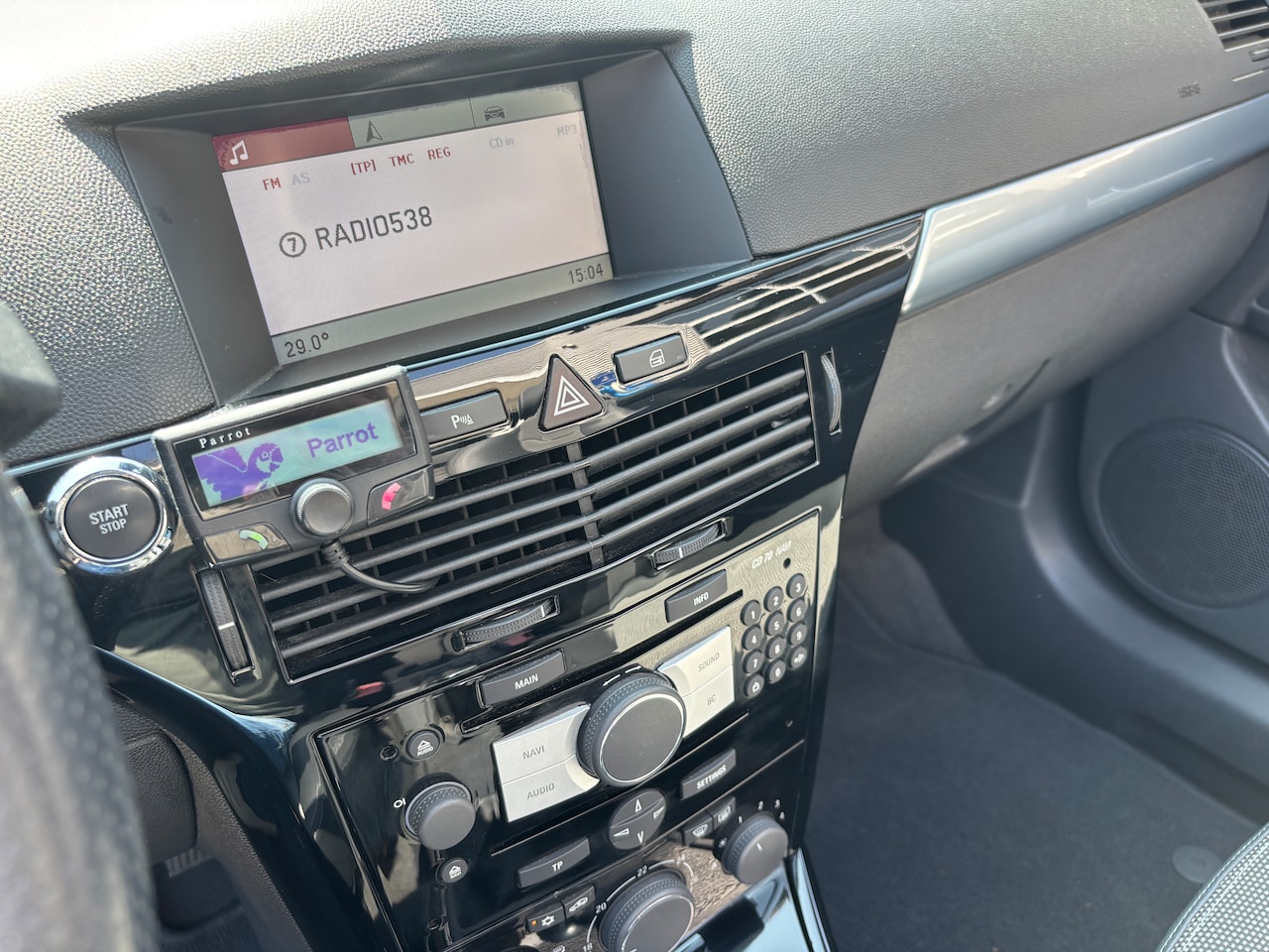 Opel Astra TwinTop - 1.8 Temptation | Org-NL auto. Onderhouden. Navi. Keyless. Apk 2026
