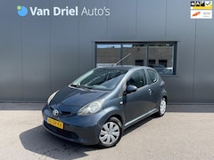 Toyota Aygo - 1.0-12V + / Airco / Radio