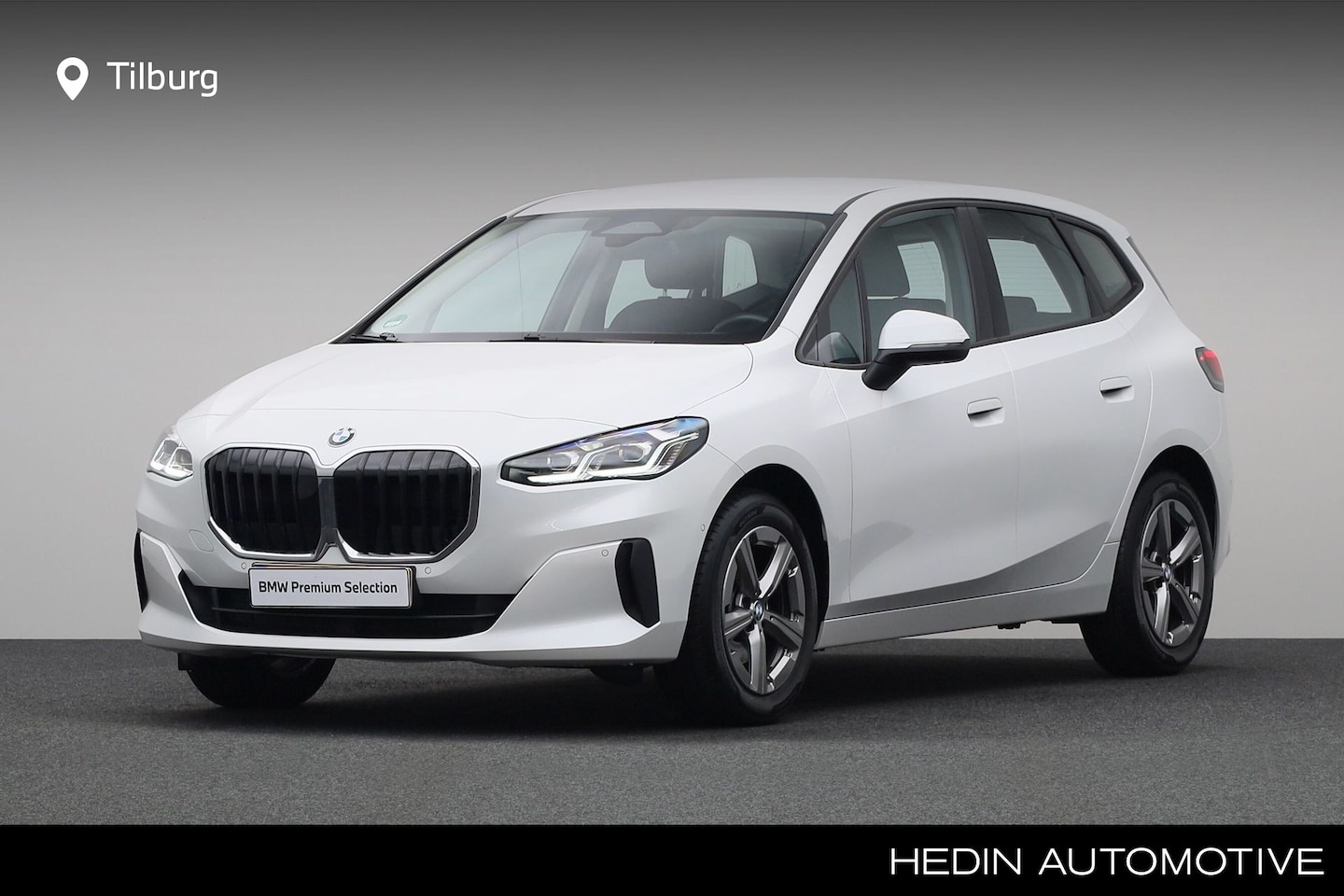 BMW 2-serie Active Tourer - 220i | Achteruitrijcamera | DAB-Tuner | Comfort Access | PDC Voor/Achter | Trekhaak Met El - AutoWereld.nl