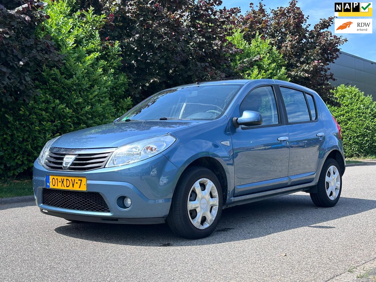 Dacia Sandero - 1.2 Lauréate Airco*117.000 NAP*Nieuwe APK*2e eigenaar*Elektrische ramen* - AutoWereld.nl