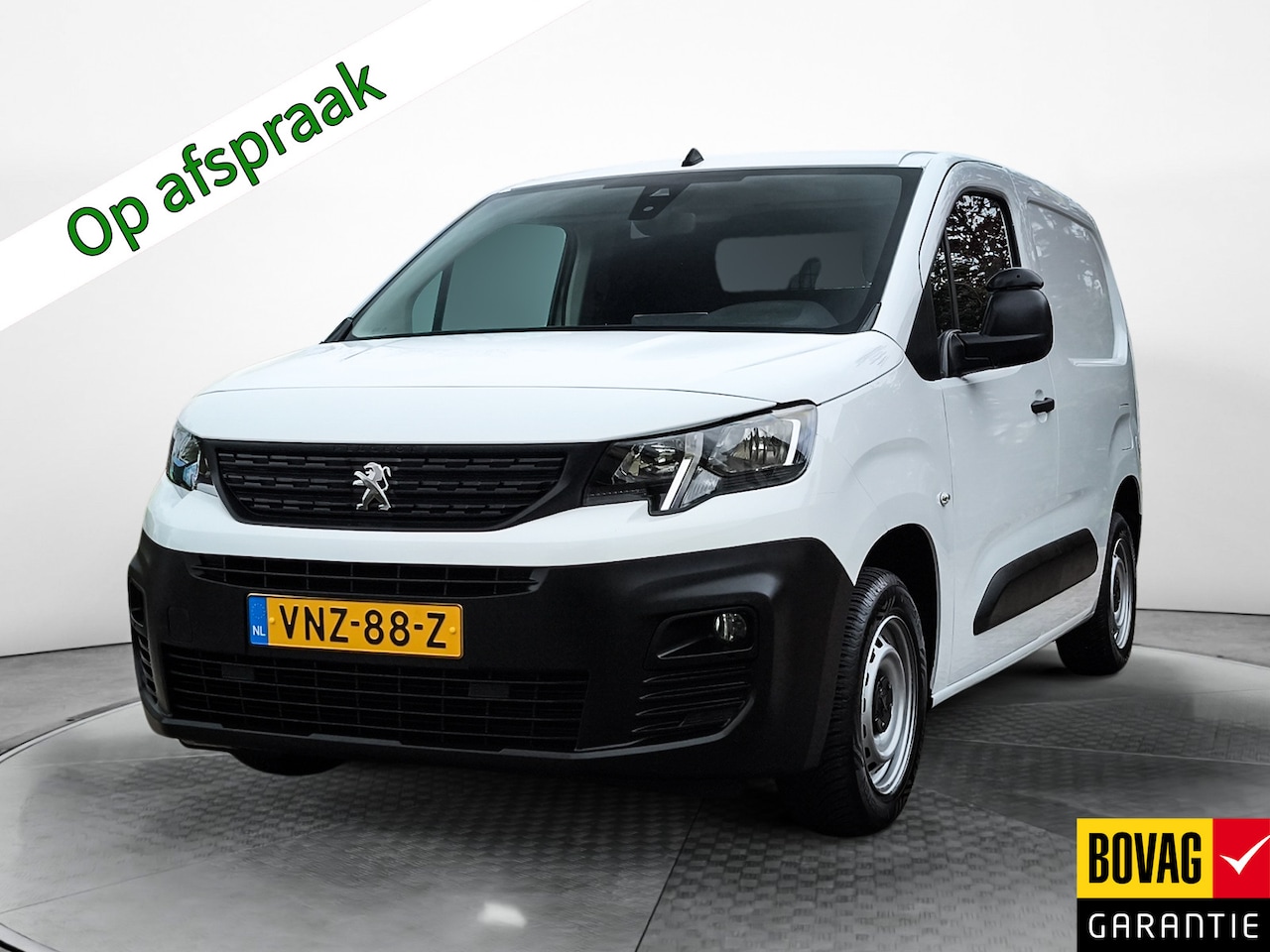 Peugeot Partner - 1.5 BlueHDI Premium (102 PK) 1-Eig. & Dealer-Onderh. BOVAG-Garantie. NL-Auto. Navigatie/Ap - AutoWereld.nl