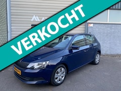Skoda Fabia - 1.0 Active Dealer onderhouden / Navi / Airco / APK 05-2026