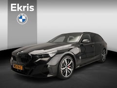 BMW 5-serie Touring - 520d | M-Sportpakket | LED | HUD | Trekhaak | Active cruise | Keyles go | DAB | Harman-kar