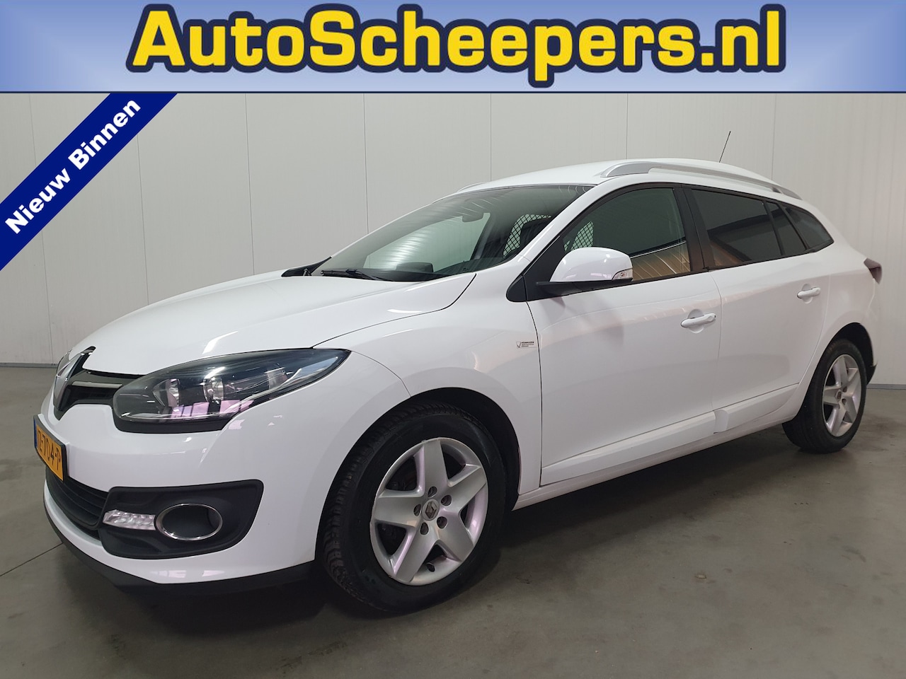 Renault Mégane - 1.5 dCi Expression S&S NAVI/AIRCO/CRUISE - AutoWereld.nl