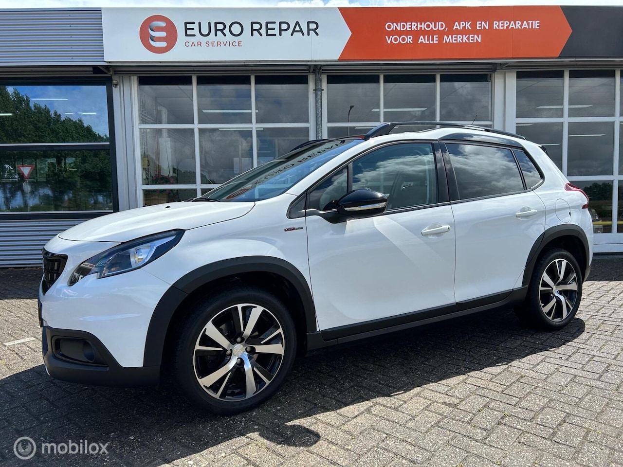 Peugeot 2008 - 1.2 PureTech GT-Line 1.2 PureTech GT-Line - AutoWereld.nl