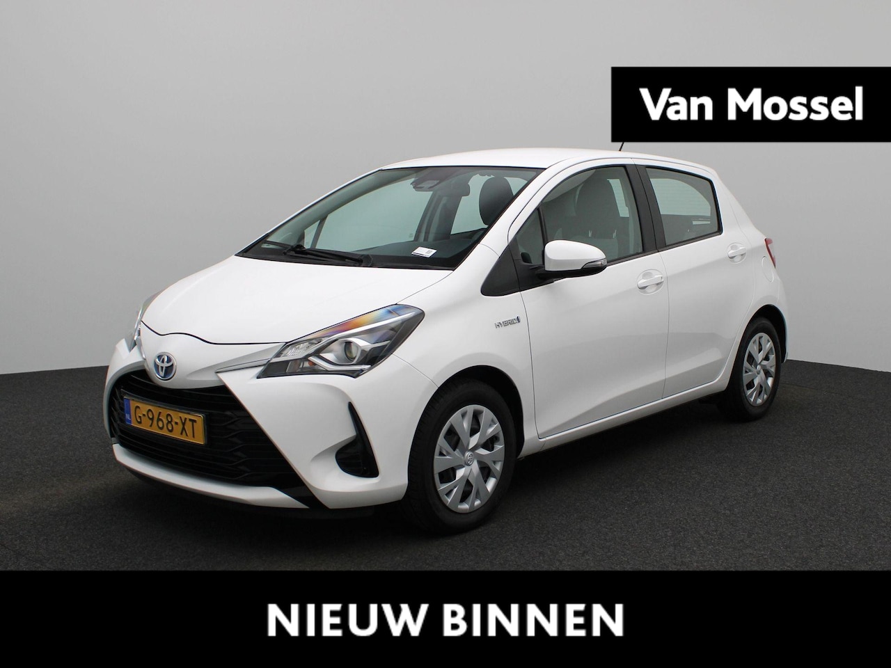 Toyota Yaris - 1.5 Hybrid Active Automaat | Airco | Camera | Cruise | Verkeersbord Detectie | Slechts 26. - AutoWereld.nl
