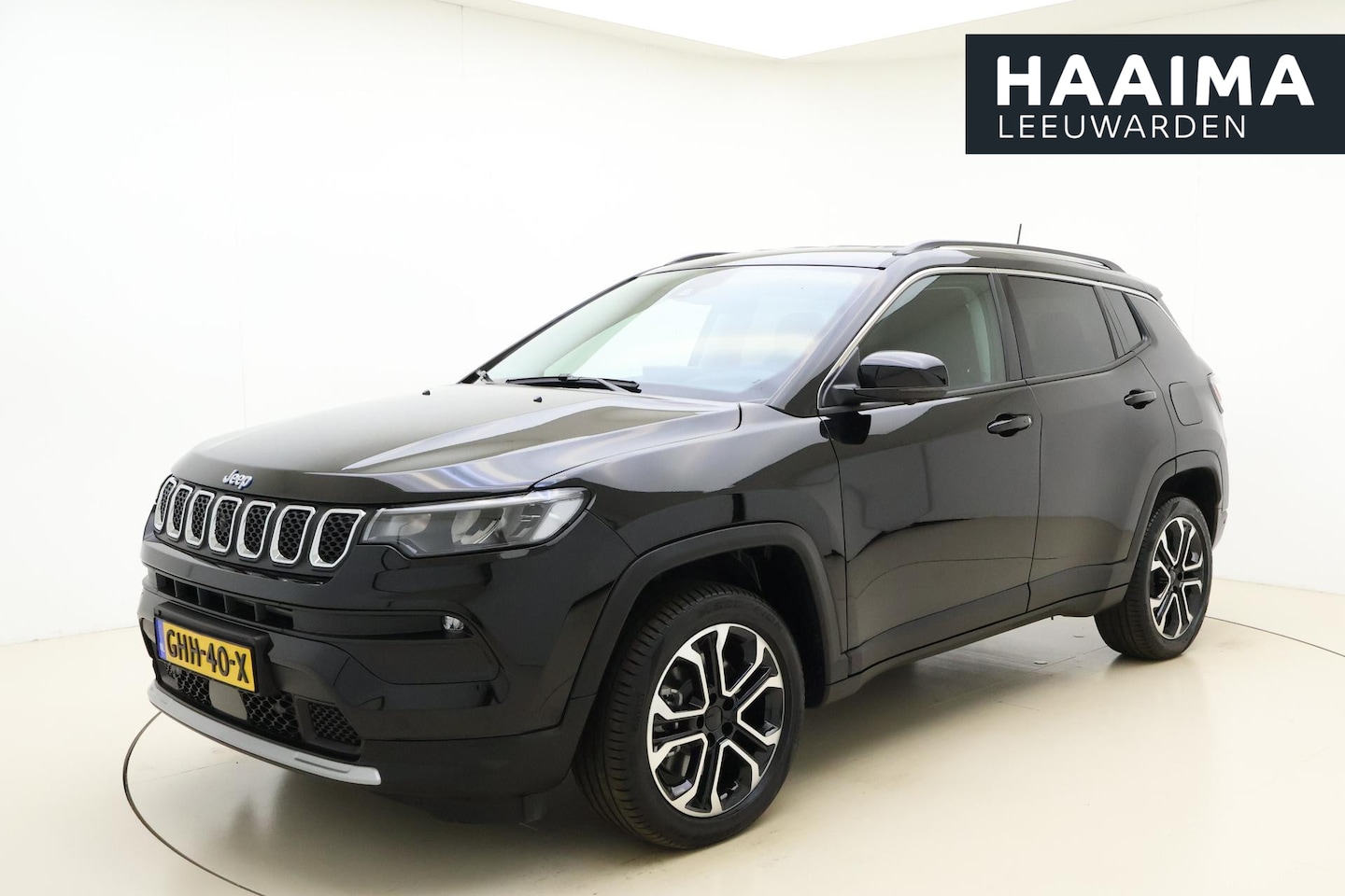 Jeep Compass - 4xe 190 Plug-in Hybrid Electric Altitude Automaat | Rondomzicht camera | Climate control | - AutoWereld.nl