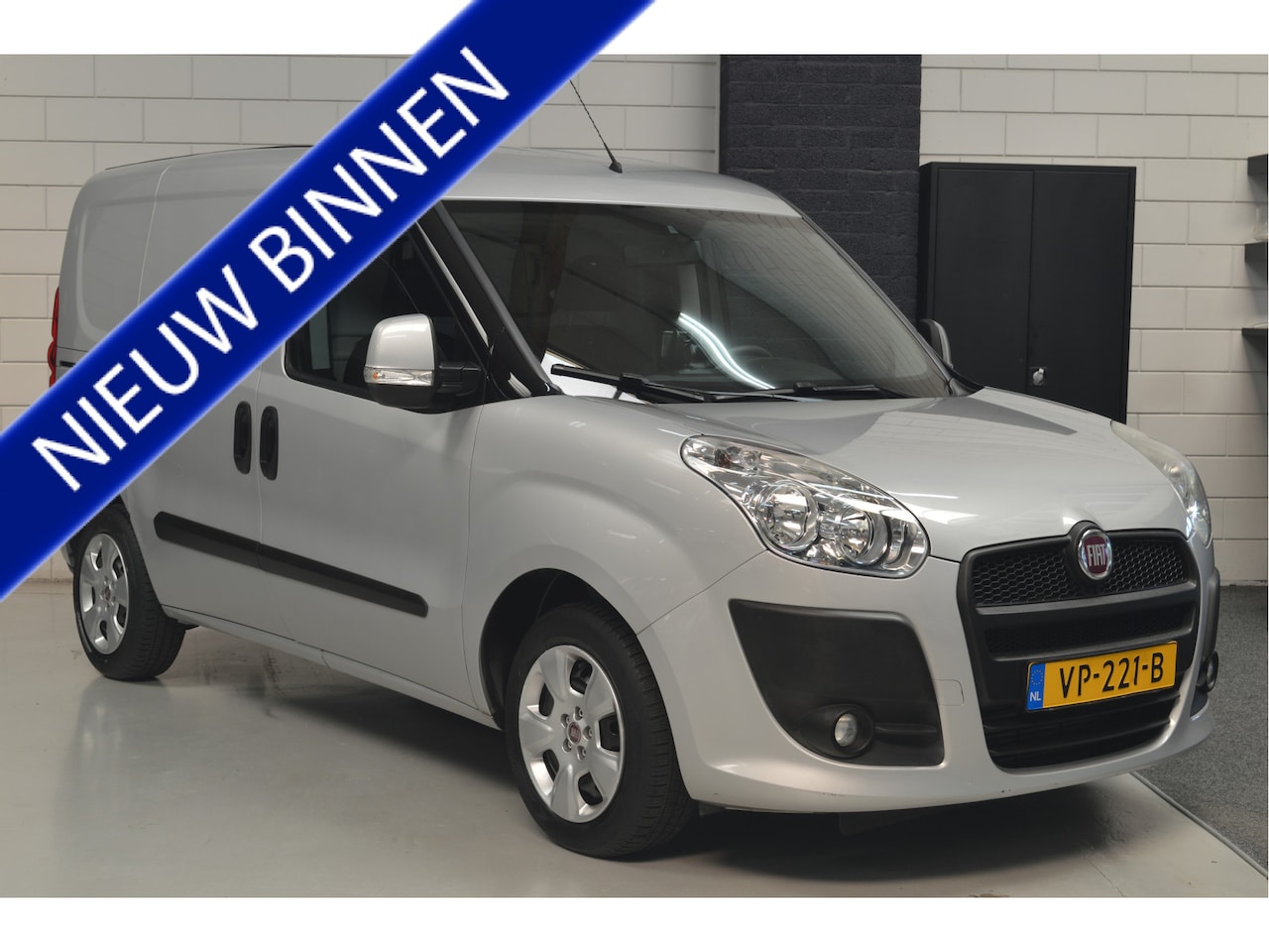 Fiat Doblò Cargo - 1.3 MultiJet SX // 69.000 km // AIRCO // TREKHAAK // NAVI // - AutoWereld.nl