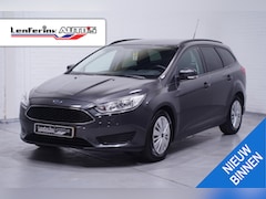 Ford Focus Wagon - 1.0 Trend Airco Stoel- en stuurverwarming PDC