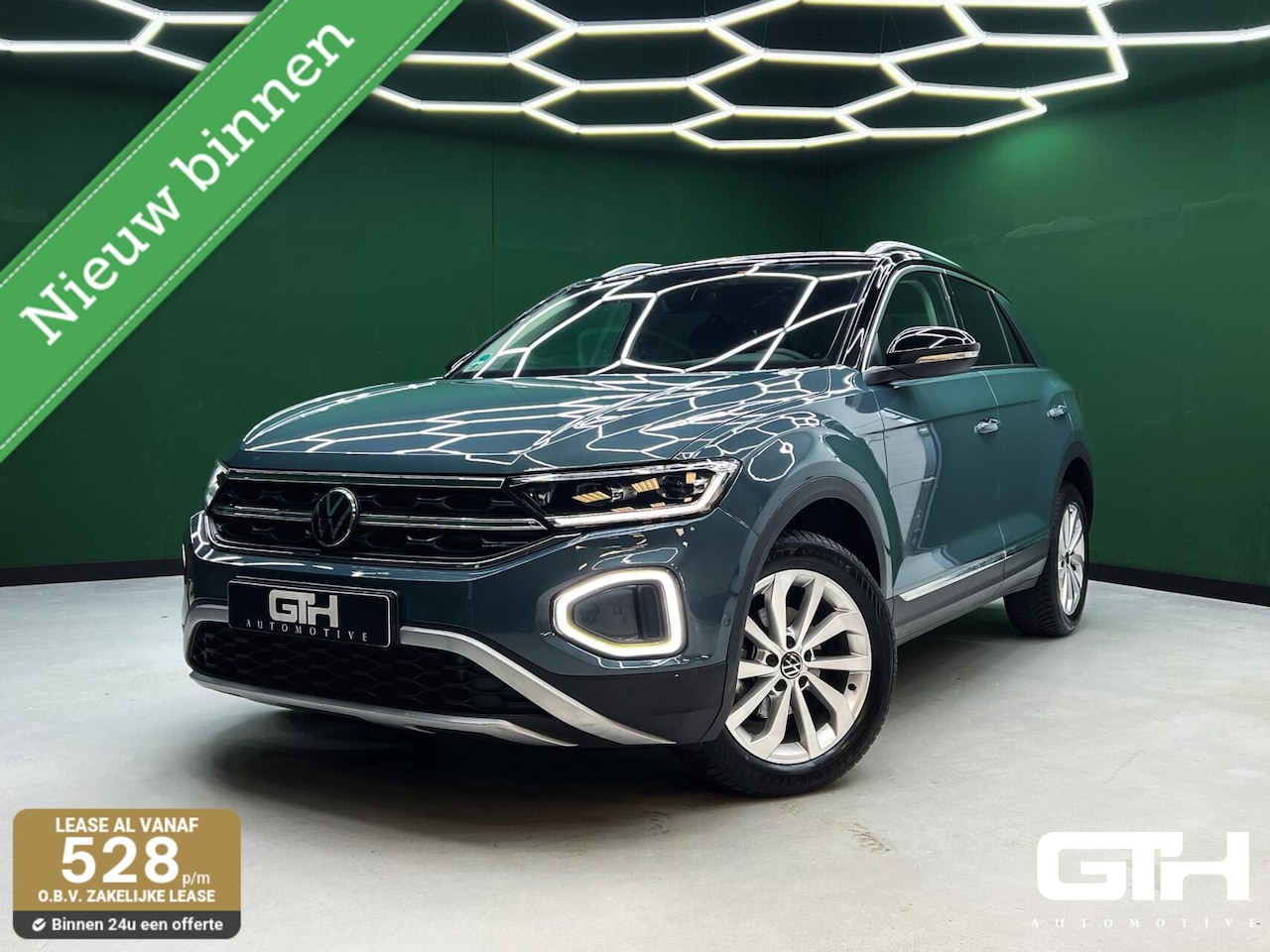 Volkswagen T-Roc - 1.5 TSI Life 2024 DSG | IQ-Drive | Virtual - AutoWereld.nl