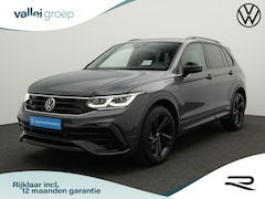 Volkswagen Tiguan - 1.4 TSI 245 pk DSG eHybrid R-Line Business+ | IQ Light | Adaptief onderstel | Head-up disp