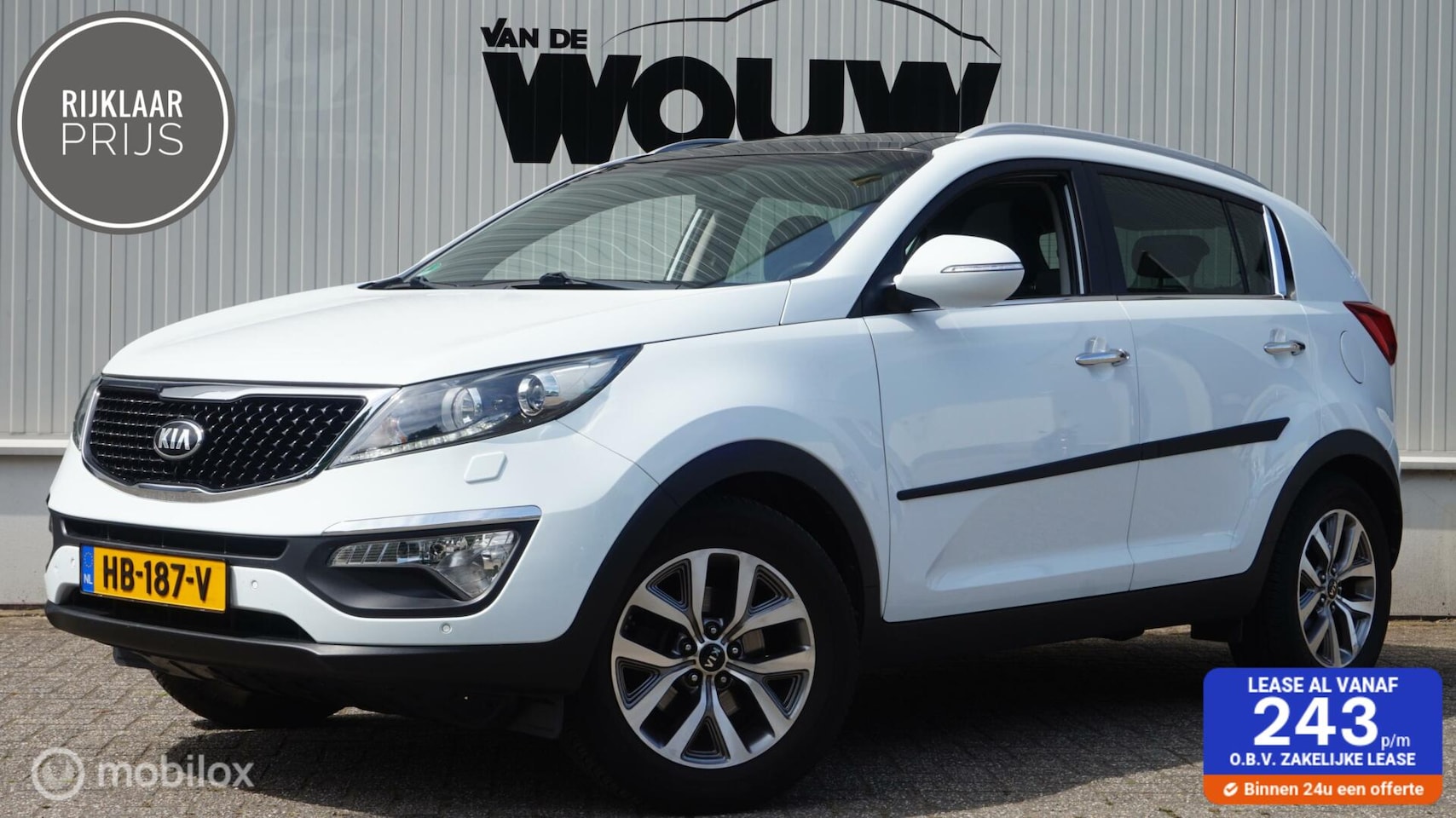 Kia Sportage - 1.6 GDI Panoramadak | Trekhaak | Navigatie | PDC V+A | Camera - AutoWereld.nl