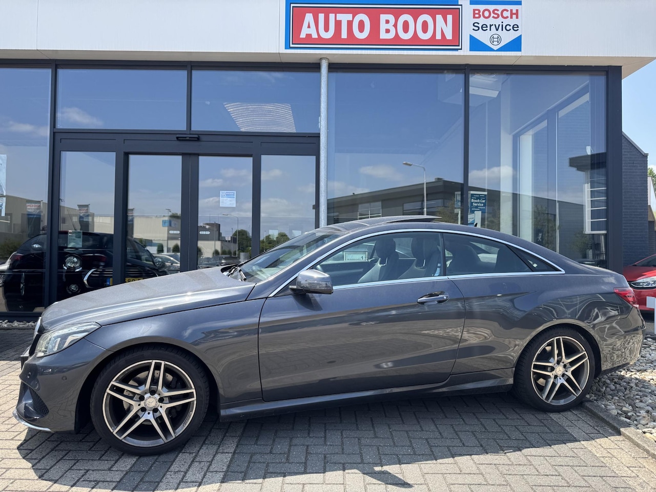 Mercedes-Benz E-klasse Coupé - 200 184PK AMG AUTOMAAT /LEER/PANO/NAVI/LED/CLIMA /S&S/MEDIA/BTA - 2 PART. EIG. - NL AUTO - - AutoWereld.nl